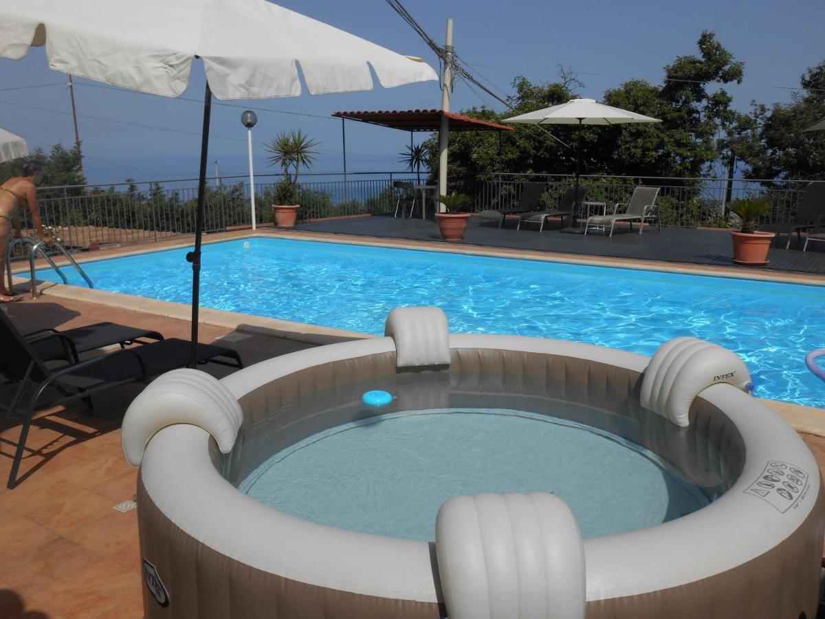 Al Villino Sunshine In Villa Con Piscina Ed Idromassaggio Sant'Alfio Luaran gambar